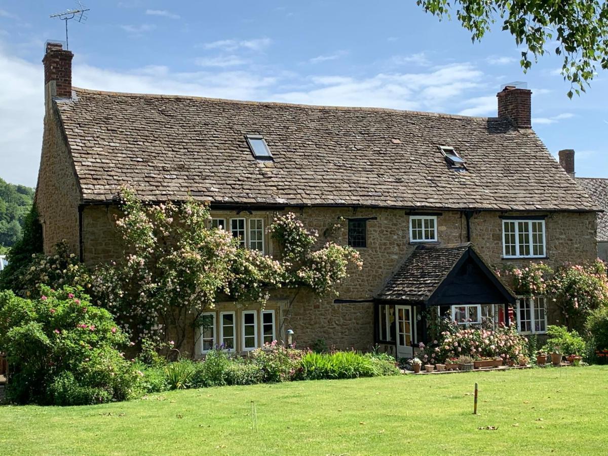 Forthay Bed And Breakfast North Nibley Exteriör bild